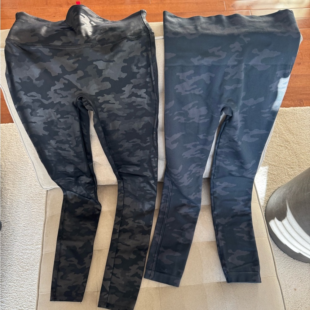 2 pair medium Spanx leggings. Note minor flaw at waist on one pair (see pics).